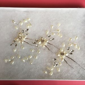 Wedding hair pins